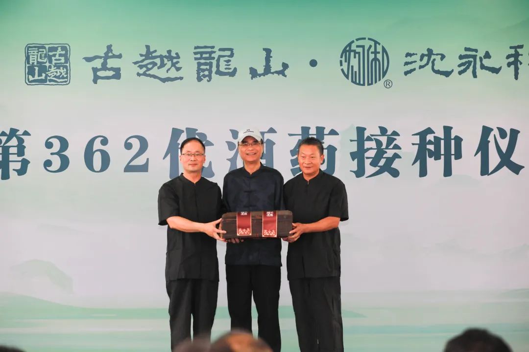 迎接来到公海,迎接来到赌船