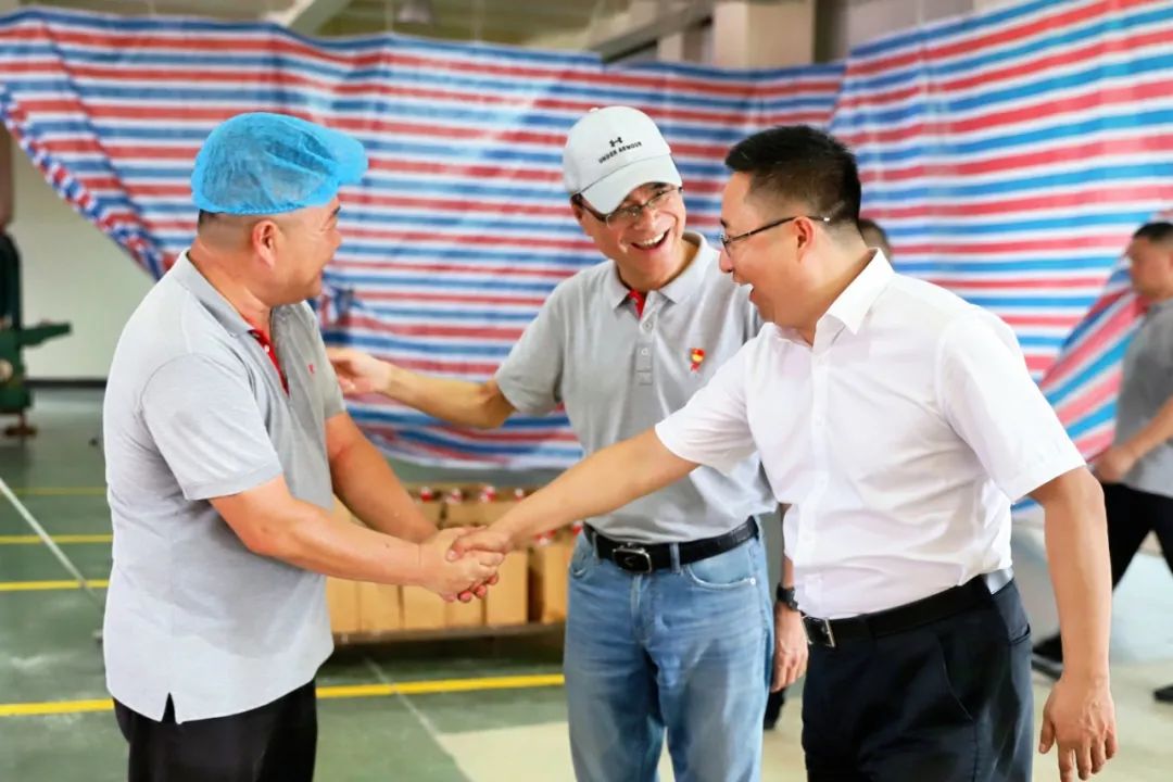 迎接来到公海,迎接来到赌船